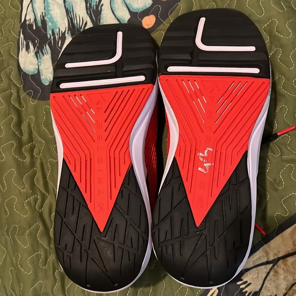 Project Rock Under Armour Shoes 11 - Picture 2 of 6